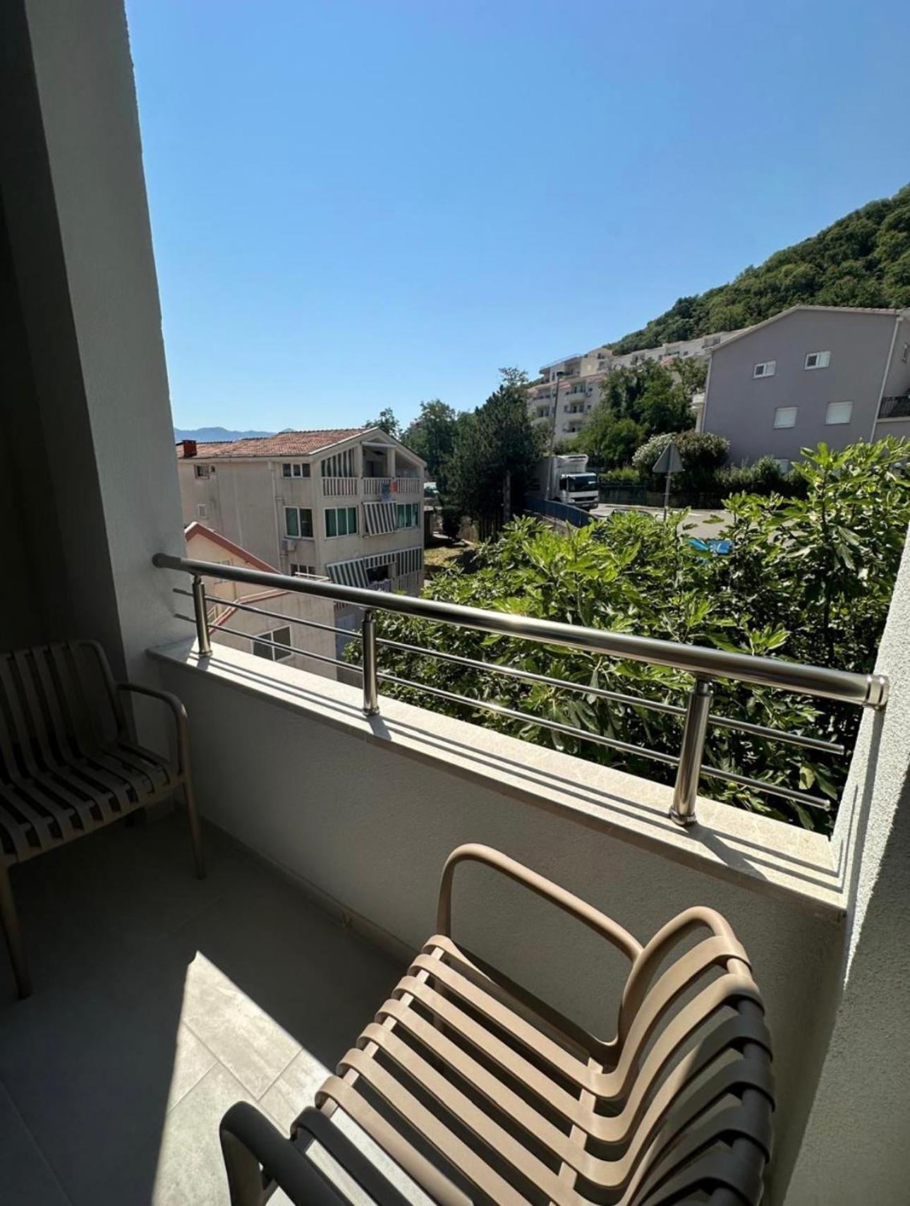 Manojlovic Budva