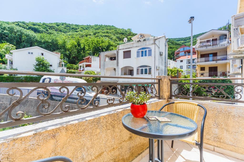 Manojlovic Budva